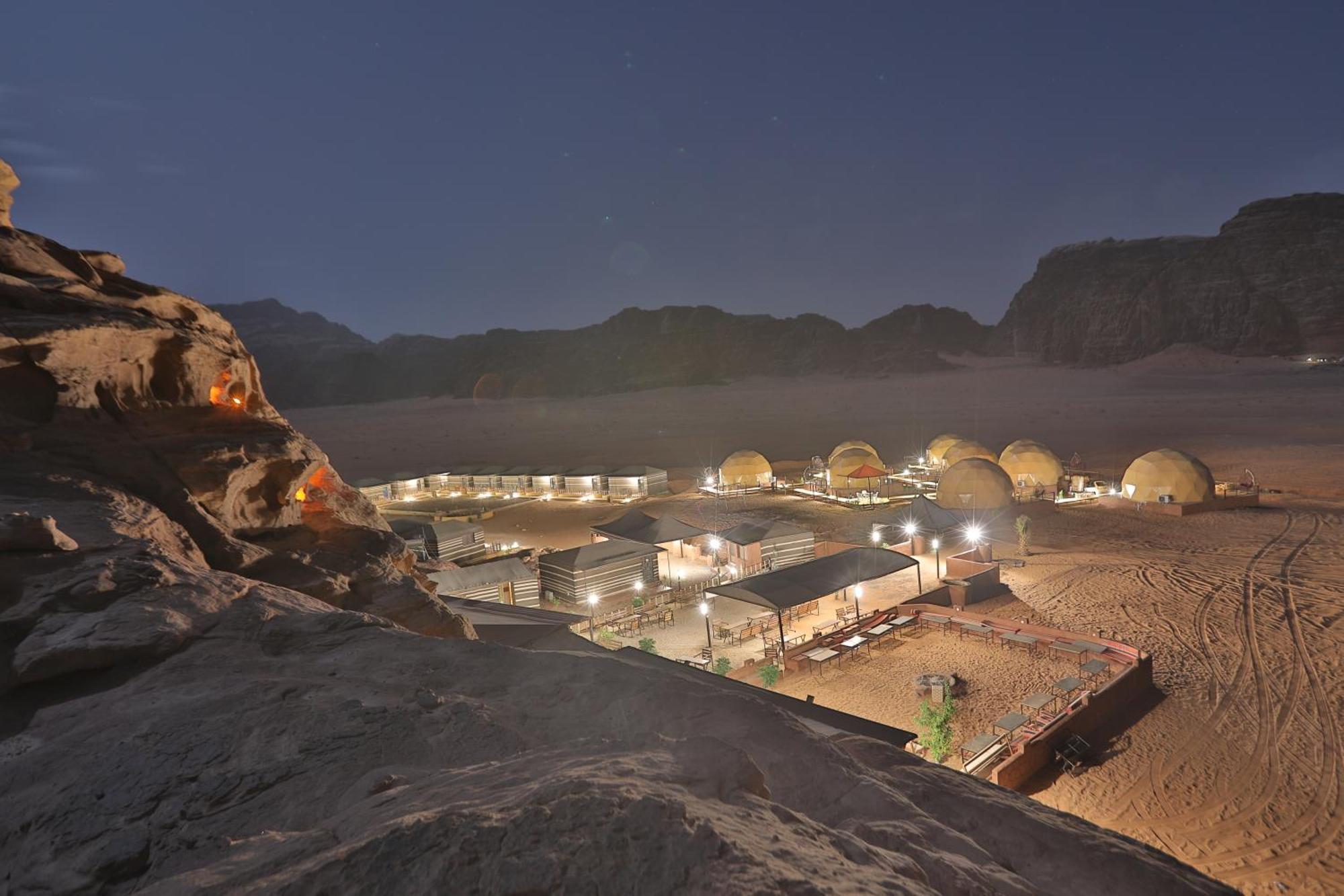 Panorama Wadi Rum Luaran gambar