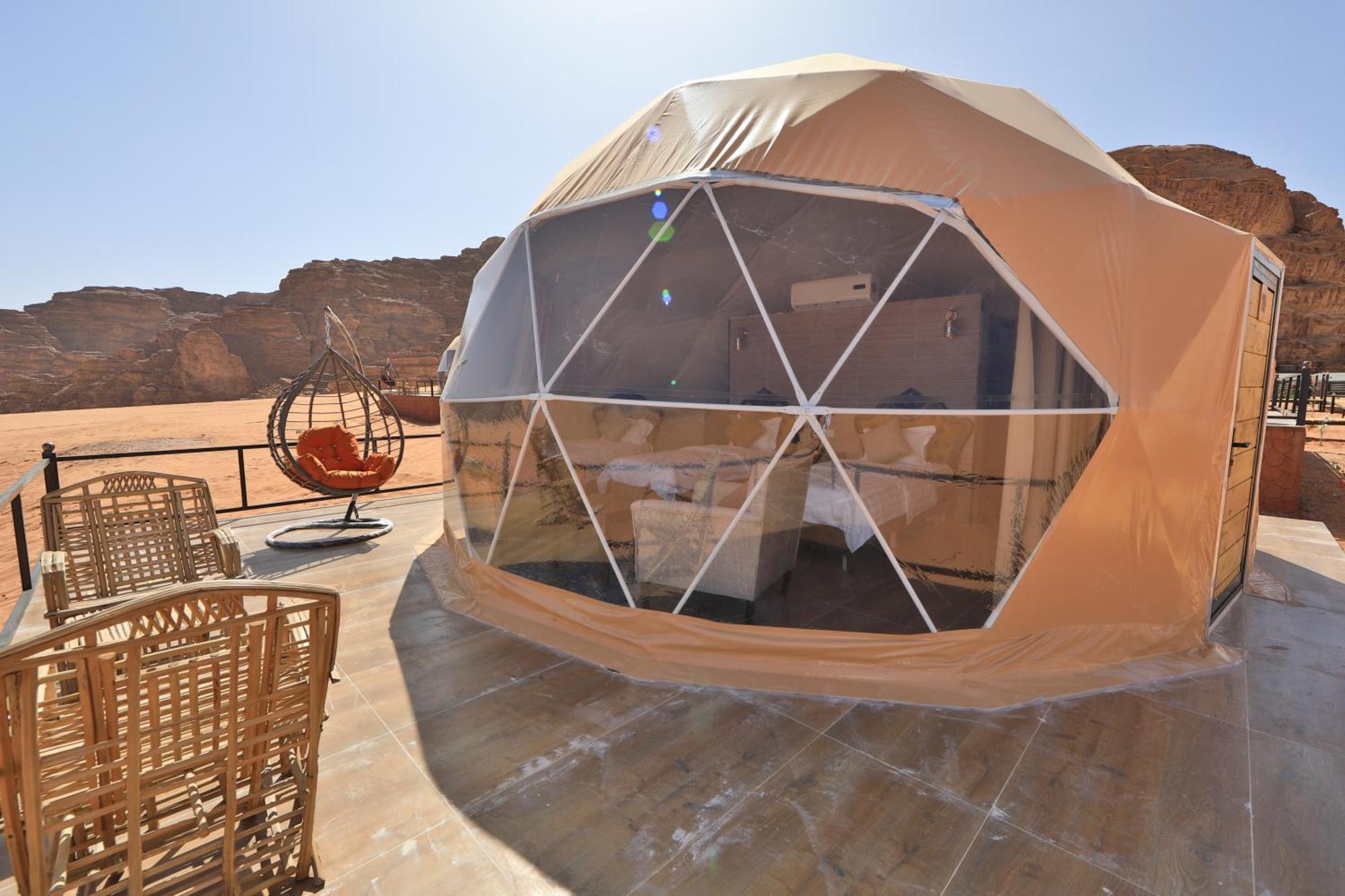 Panorama Wadi Rum Bilik gambar